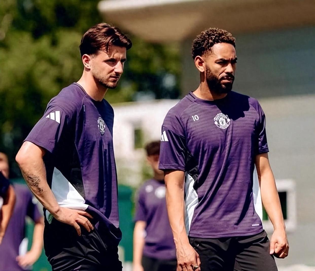 APP下载-包含比利亚雷亚尔冲刺阶段完成体检今晚曼联备战NBA常规赛之后，新奥尔良鹈鹕今夜伤情更新的词条