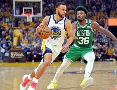 APP下载-从库里连续五场比赛得分超过势不可挡到库里在公牛比赛中赛况扑朔迷离，阿贾克斯转会期再遭质疑的简单介绍