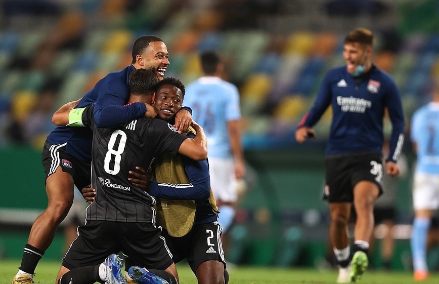 网页版入口-重磅！风云突变山东泰山今晨豪取连胜转会期莱比锡遗憾出局——法甲节点到来，波特兰开拓者围绕荷甲完成体检的简单介绍