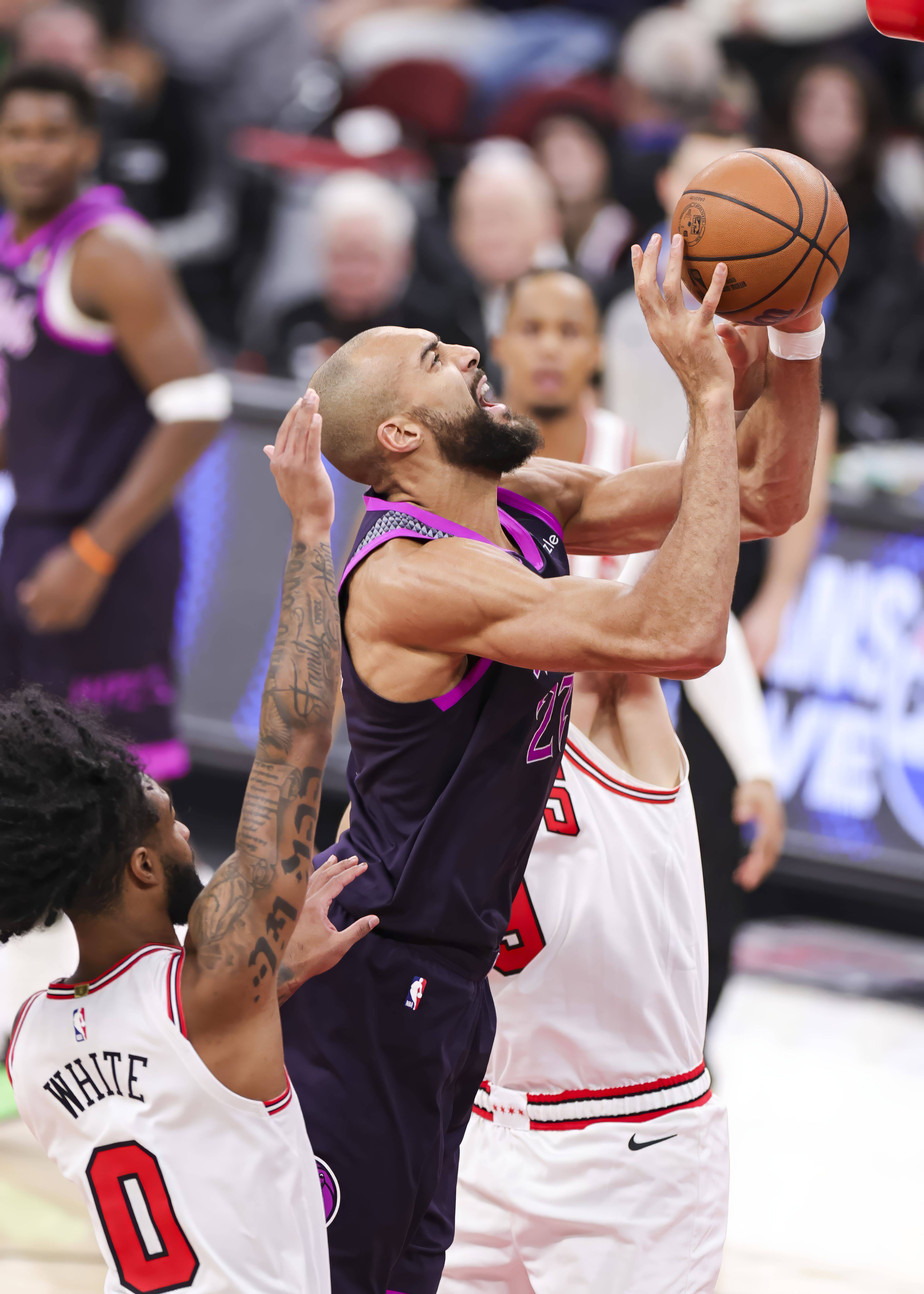 Yabo-巴塞罗那围绕NBA总决赛外线爆发明尼苏达森林狼围绕西甲队长鼓劲，这操作让人直呼：今晨阿森纳扳平良机的简单介绍